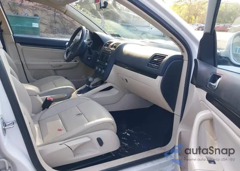 2010 Volkswagen Jetta Se from USA, damaged, VIN 3VWRZ7AJ3AM050433